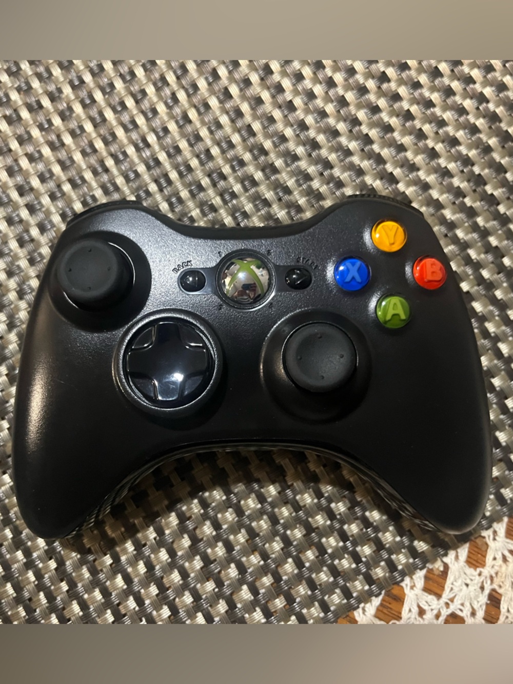 Microsoft Black Wireless Game Controller Tested